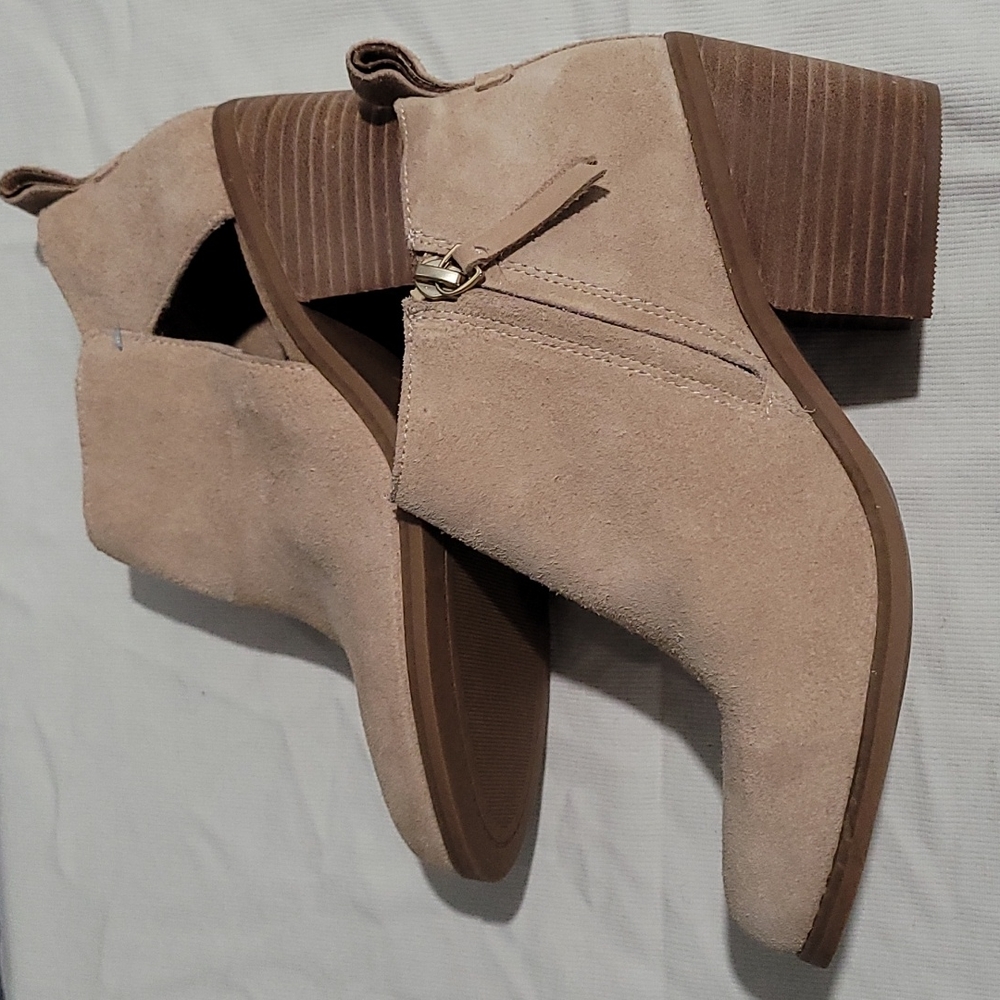 Toms women's shoes